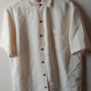 Men's Medium Short Sleeve Button-Up Shirt